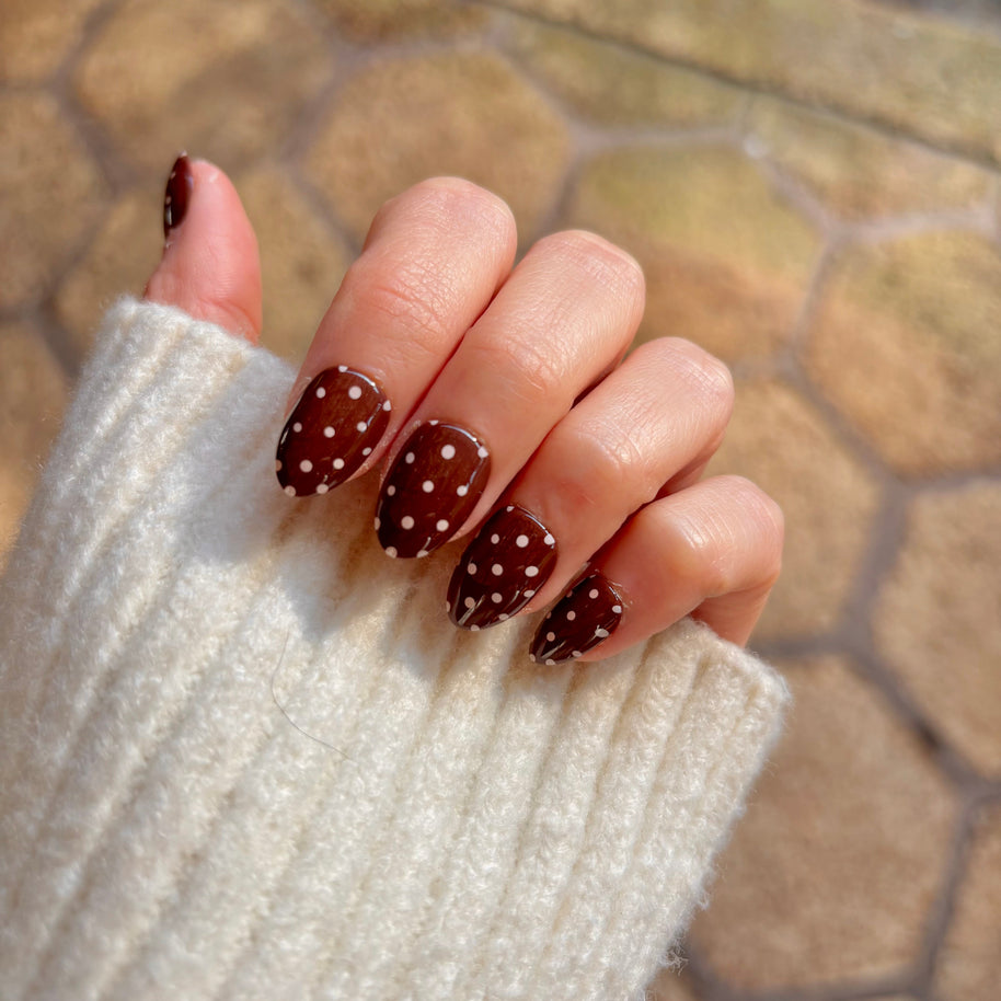 Brown Polka Dots — Extra Short (for short nail beds or nail biters)