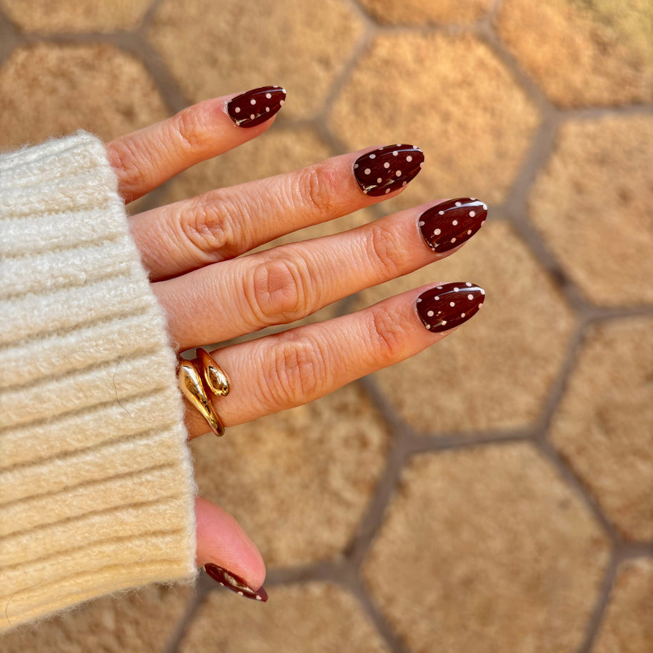 Brown Polka Dots — Extra Short (for short nail beds or nail biters)