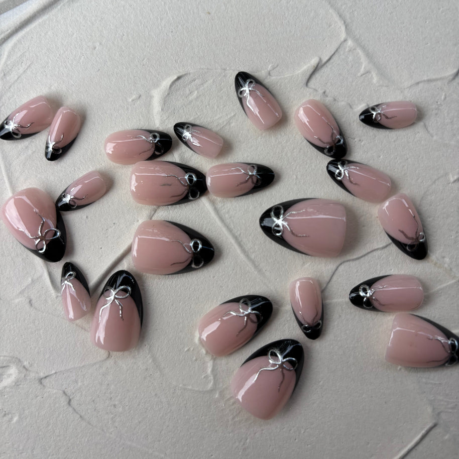 Forbidden Veil: Black French Tip
