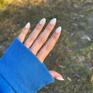 Heartbreaker: Champagne Chrome (for short nail beds or nail biters)