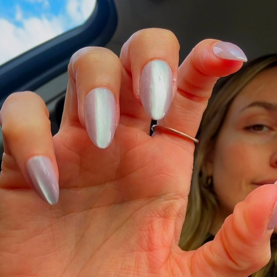 Pink Goddess: Cat Eye (Luxury Medium Almond)