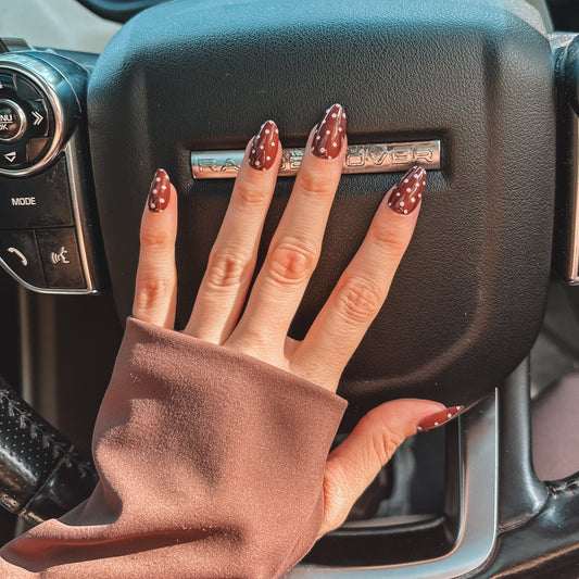 SECRETO (THE SECRET): The Playful Obsession (Polka Dots)